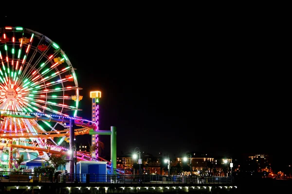 Muelle de Santa Mónica por la noche — Foto de Stock