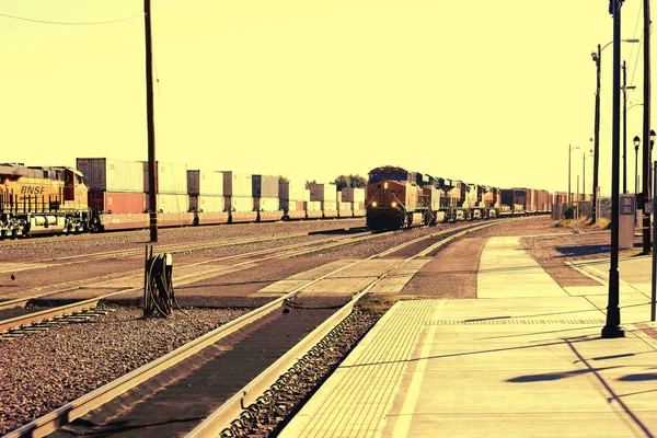 Freight depot in Needles — Stock Photo, Image