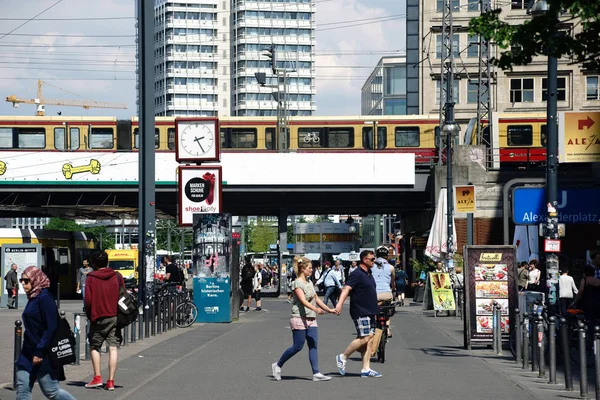 Berlín Alexander náměstí — Stock fotografie