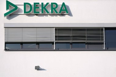 Dekra car  testing Mainz