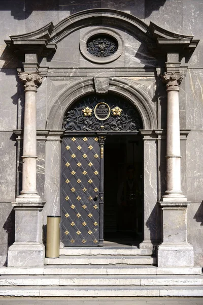 Entrada al Museo Palacio Electoral Maguncia — Foto de Stock