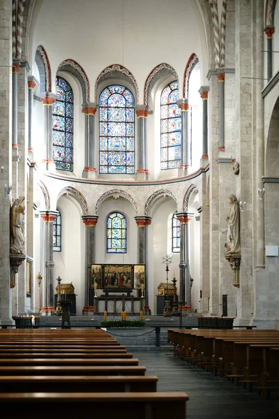 Interior of St. Kunibert church Cologne — Stock Photo, Image
