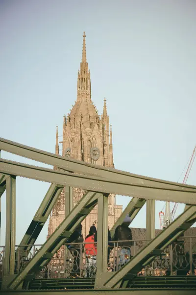 Eisenbrücke Frankfurt — Stockfoto