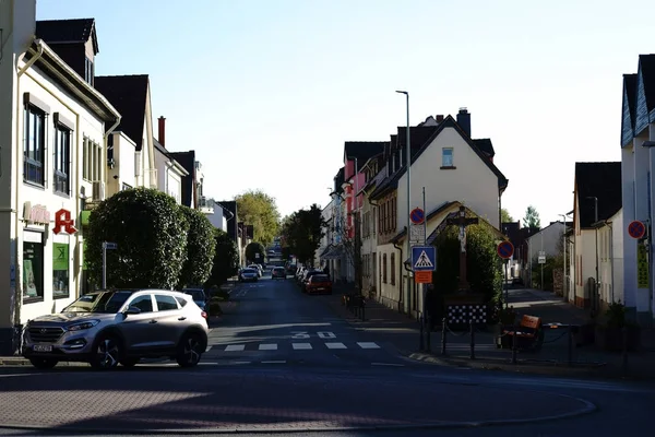 Rondo Nieder Olm Rondo Mieszkalnych Komercyjnych Street Centrum Miasta Dniu — Zdjęcie stockowe