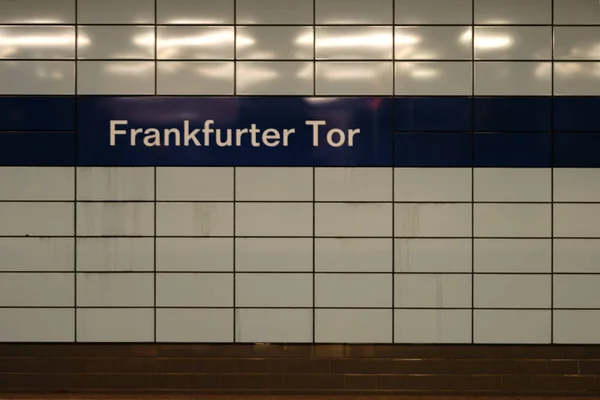 Subway Station Frankfurter Tor Sign Tiled Subway Stop Frankfurter Tor — Stock Photo, Image