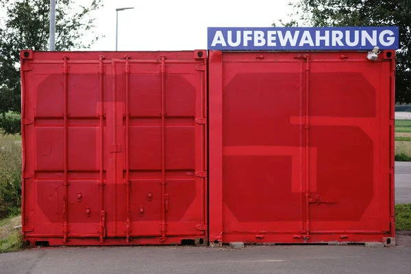 Lagerung Fsv Mainz Die Frontansicht Eines Frachtcontainers Des Fsv Mainz — Stockfoto