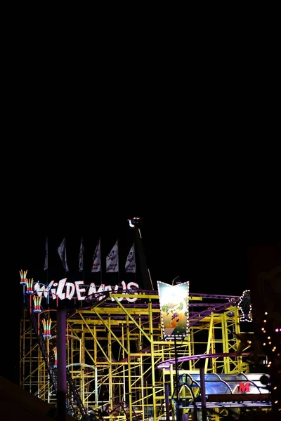 Wilde Muis Achtbaan Kleurrijk Wilde Muis Achtbaan Kerstmarkt Alexanderplatz Nachts — Stockfoto