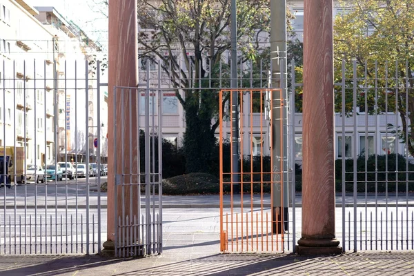 Entrance Gate Art Exhibition Darmstadt Entrance Gate Iron Grid Kunsthalle — Stock Photo, Image