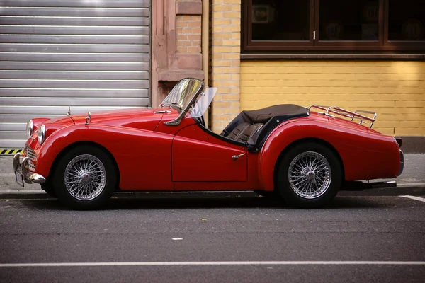 Mga Roadster Vista Lateral Coche Deportivo Rojo Mga Roadster Coche — Foto de Stock