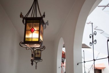 Ejderha ile dekoratif sokak lambası