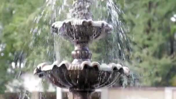 Fountain Five Bowls Camera Moves Top Bottom — Stock Video