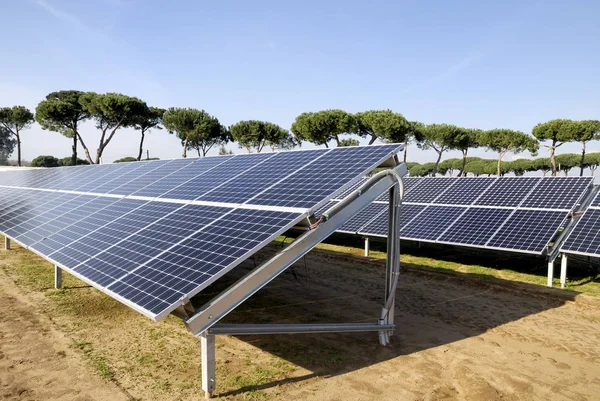 Solar Panels Photovoltaic Power Plant — Stock Photo, Image