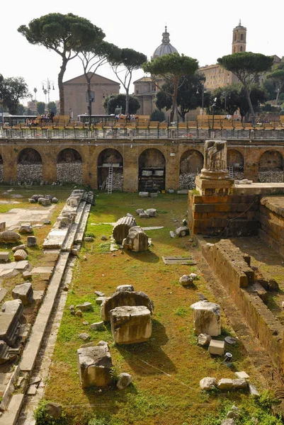 Roman Forum, Roma'nın tarihi merkezi, İtalya