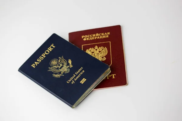 Bize ve Rus pasaportu