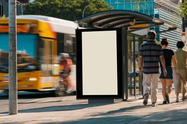 空白の屋外広告の避難所 — ストック写真