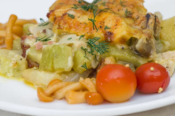 peynir pişmiş kabak ve patlıcan