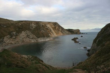 Devon'ın beyaz kayalıklarla sahil