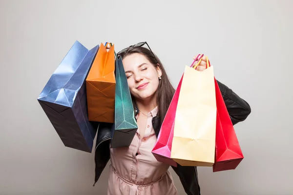 Atractivo Adolescente Para Con Los Ojos Cerrados Con Bolsas —  Fotos de Stock