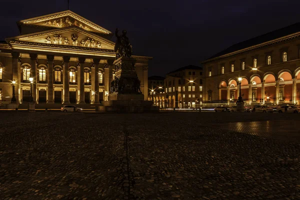 Max-joseph-platz