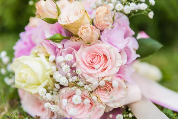 Bouquet Sposa Dettaglio Sfondo Sfocato — Foto Stock