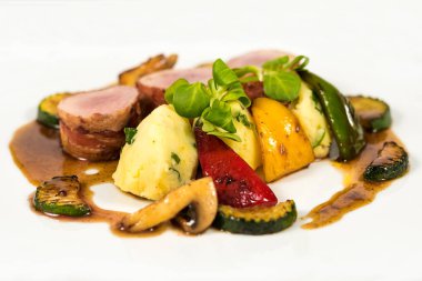 patates ve sebze yakından görmek için hazır ile kavrulmuş bebek