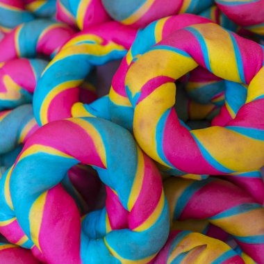 çok renkli bagelsat geleneksel bir fuar