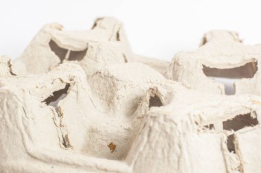 Üstten Görünüm dört delik içki tutucu üzerinde izole beyaz zemin üzerine