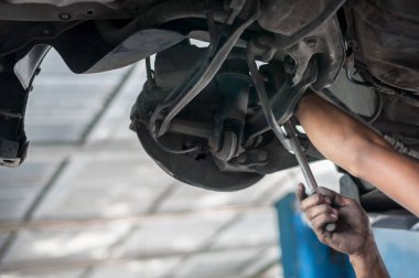 Otomatik mekanik Asya kontrol bush-cıvata çift lades kemiği süspansiyon altında el ile Araçlar araba Asansör ile 