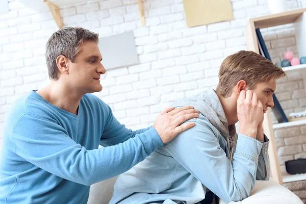 Father Trying Talking Son Teenager Refuse Listening — Stock Photo, Image