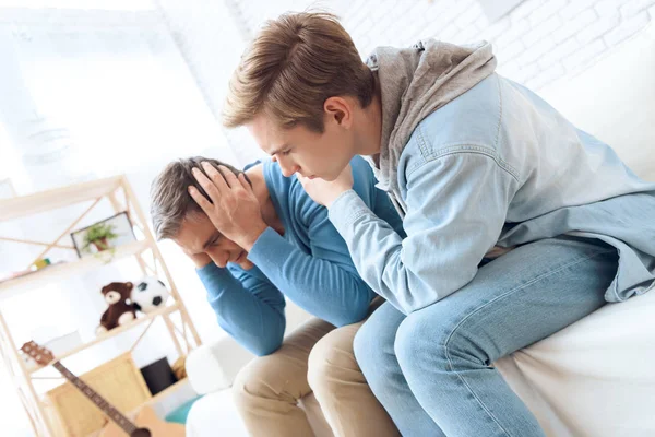 Son Trying Talking Parent Father Refuse Listening — Stock Photo, Image