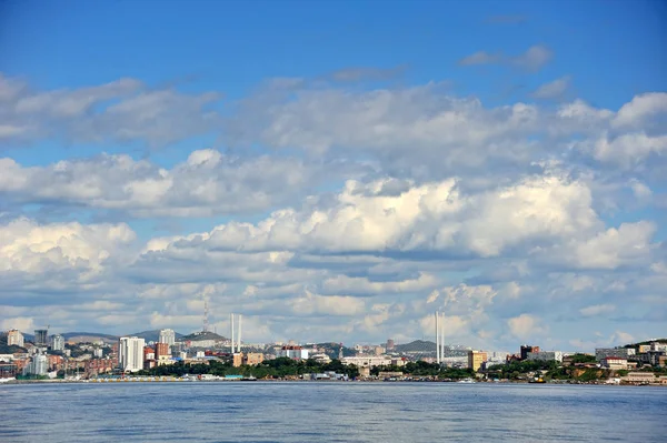 Vladivostok bağlantı noktası şehir Stok Fotoğraf