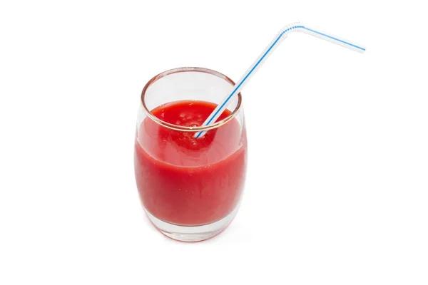 Verre de jus de tomate avec paille à boire — Photo