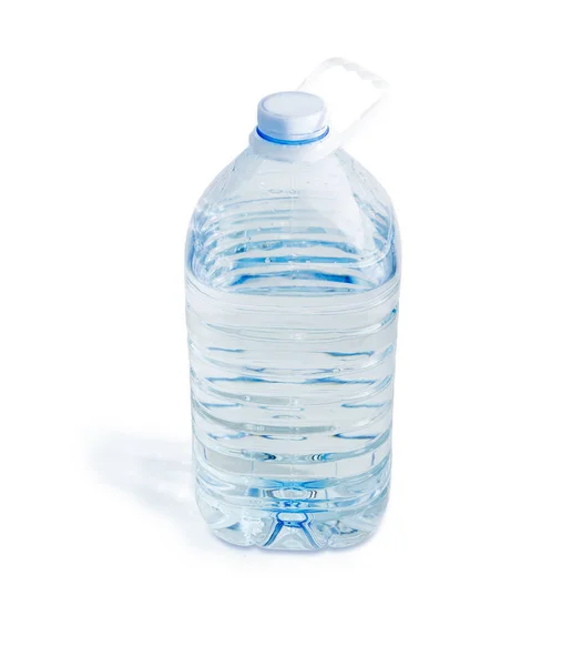 Велика пластикова прозора пляшка питної води — стокове фото