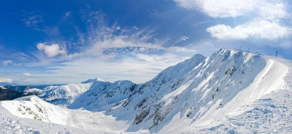 Panorama de inverno das montanhas Low Tatras, Eslováquia — Fotografia de Stock