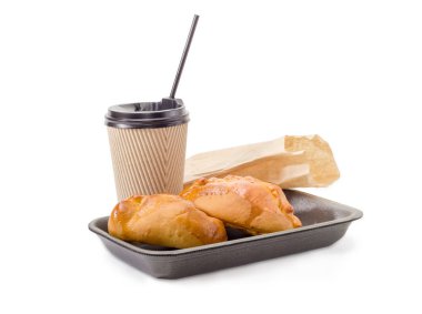 Börek tatlı Topingler ve kağıt bardak çay