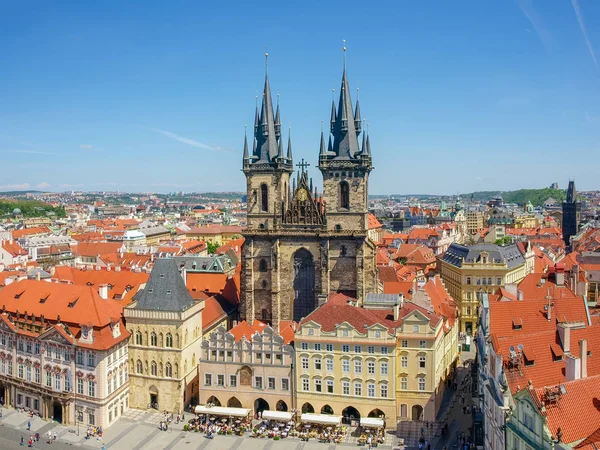 Kościół Mariacki przed Tynem przy rynku starego miasta w Pradze — Zdjęcie stockowe