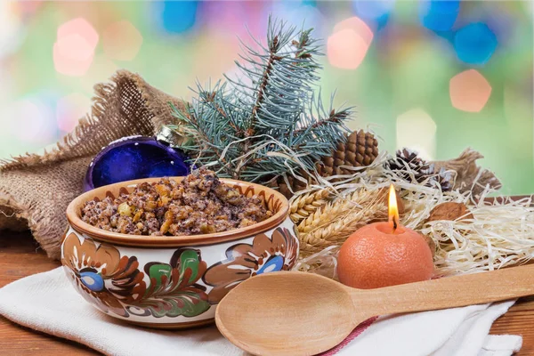 Jul kutia - Slaviska traditionella ceremoniella skålen i dekorerad skål — Stockfoto