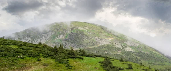 Mountain Peak Hoverla Carpathian Mountains Partly Clouds Summer View Southwest — Stockfoto