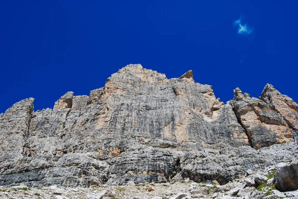 Профиль wiew of the Dolomites - Trentino Alto Adige — стоковое фото