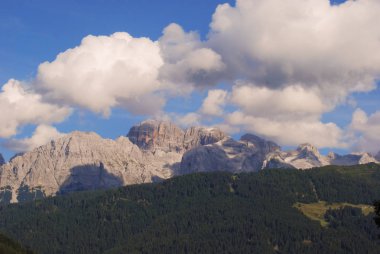 Panorama Dolomites bir kısmını 