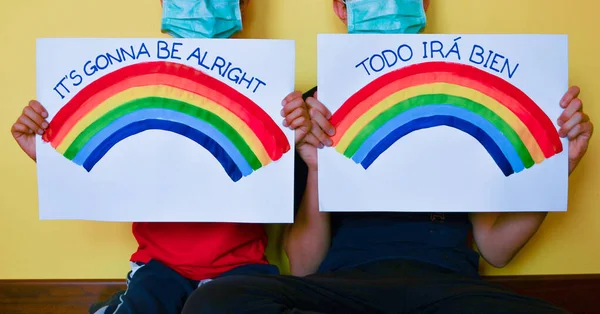 Brothers Wear Disposable Green Mask Message Hope Rainbow Sheets Paper — Stock Photo, Image