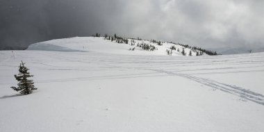 Karda kayak pistlerine dağ, kaplı Whistler, British Columbia, Kanada