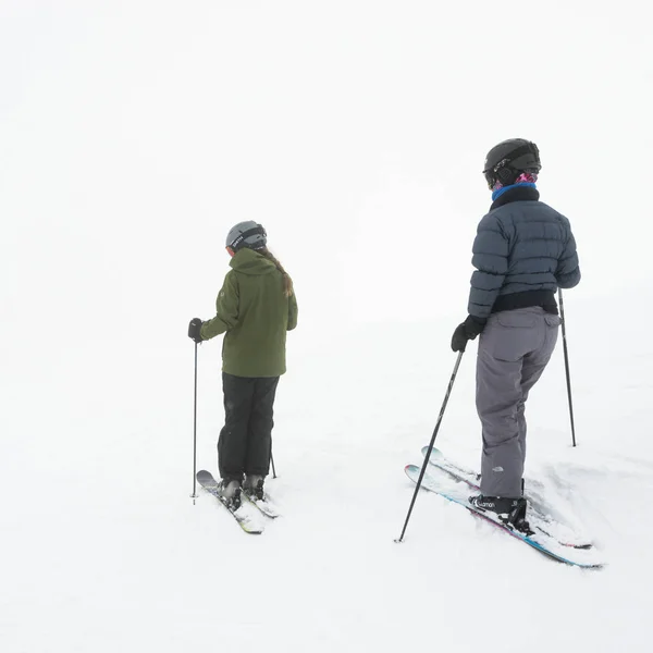 Turistas Esquiando Montanha Nevada Whistler Colúmbia Britânica Canadá — Fotografia de Stock