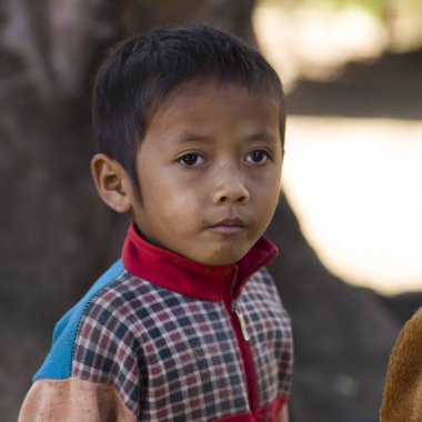Yerli çocuk, Ban Houy Phalam, Laos portresi