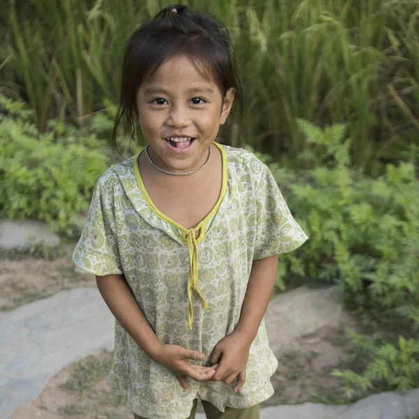 Portret Miejscowej Dziewczyny Uśmiechnięte Luang Prabang Laos — Zdjęcie stockowe