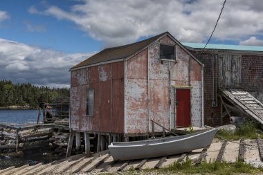 Balık tutma döken ve dock, West Dover, Halifax, Nova Scotia, Kanada at tekne