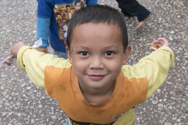 Portrét Chlapce Hrát Luang Prabang Laos — Stock fotografie