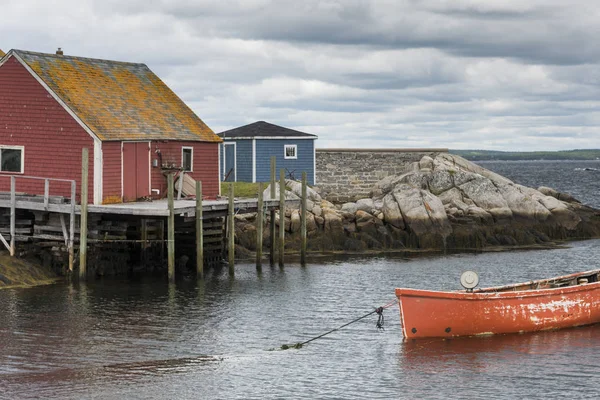 Fiske Båt Förtöjd Vid Kaj Peggy Cove Nova Scotia Kanada — Stockfoto