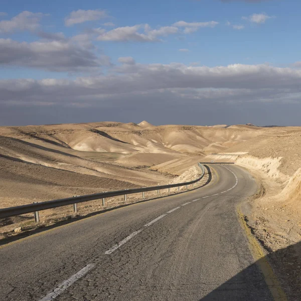 Estrada Que Passa Por Deserto Deserto Judeia Região Mar Morto — Fotografia de Stock