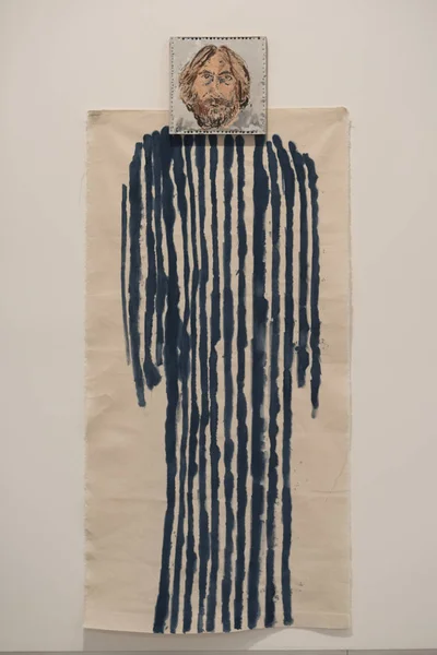 许多颜色的大衣由迈克尔 Sgan 耶稣在以色列艺术以色列博物馆 耶路撒冷 以色列 — 图库照片